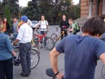 Întâlnirea din faţa Catedralei Mitropolitane