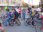 Întâlnirea din faţa Catedralei Mitropolitane