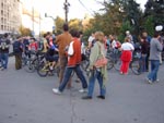 Întâlnirea din faţa Catedralei Mitropolitane