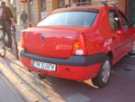 Slalom printre maşini pe PISTA PENTRU BICICLIŞTI