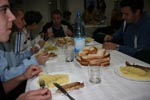 Masa în tabără